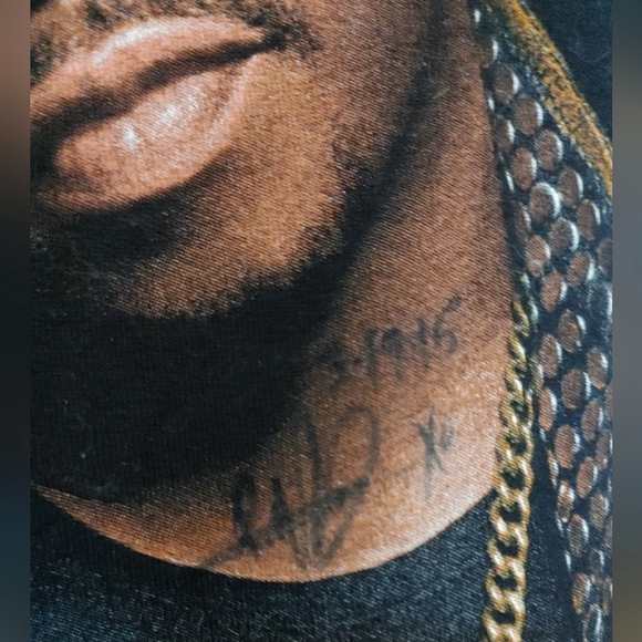 Autographed Raheem DeVaughn t shirt Signed in 2015 see pics Size Small R&B Soul - Picture 3 of 4
